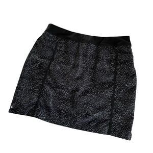 Adidas Women’s Black and White Golf Skirt Line with Shorts Size Medium